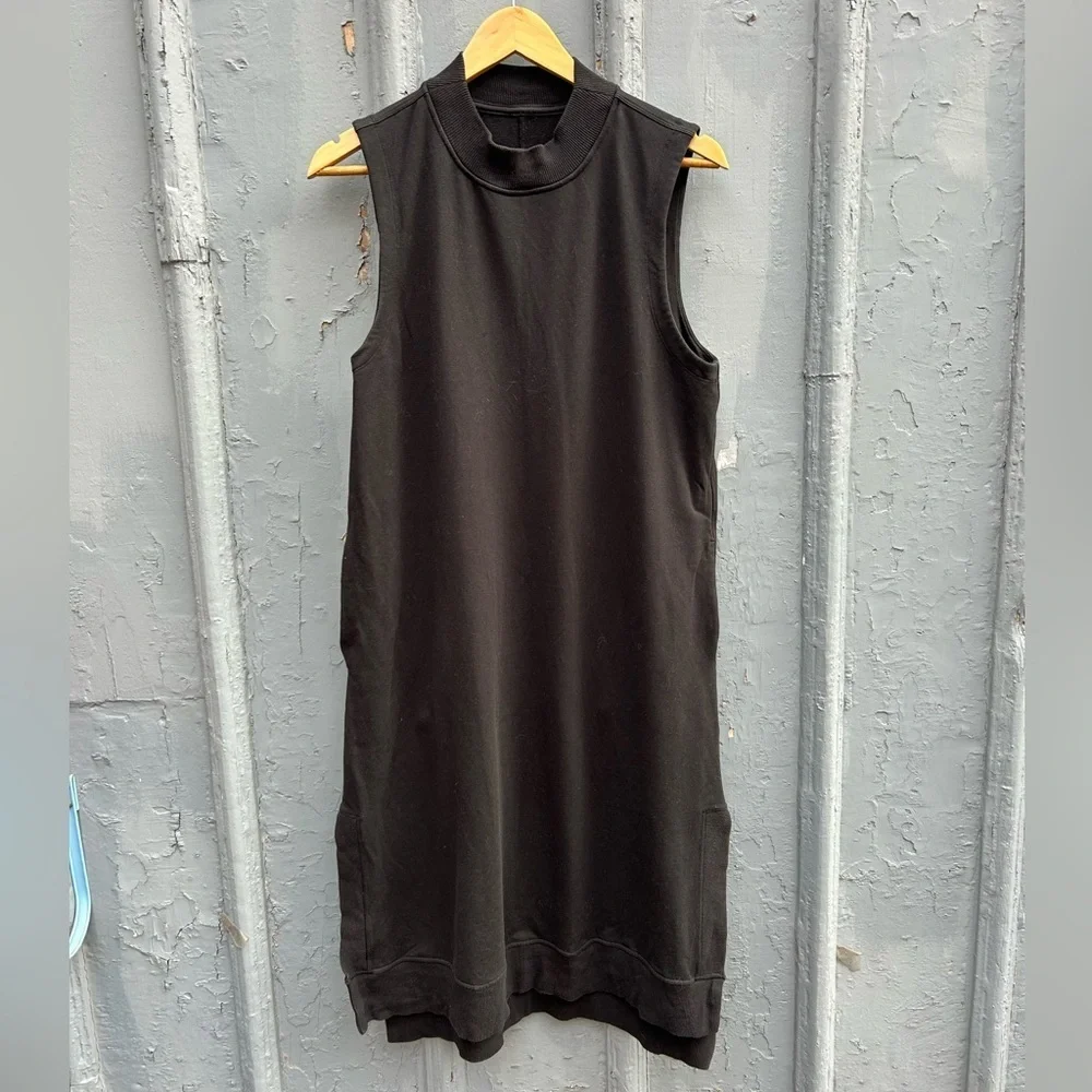 Lululemon Black Sleeveless French Terry Dress, size 8 - Picture 6 of 13